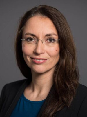 ヤスミン・ファヒミ