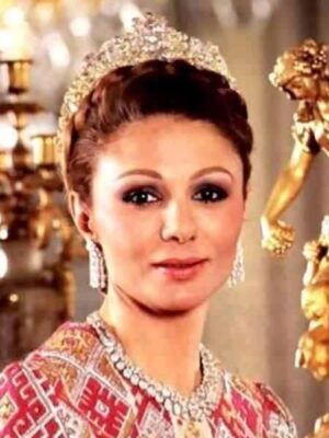 Farah Pahlavi